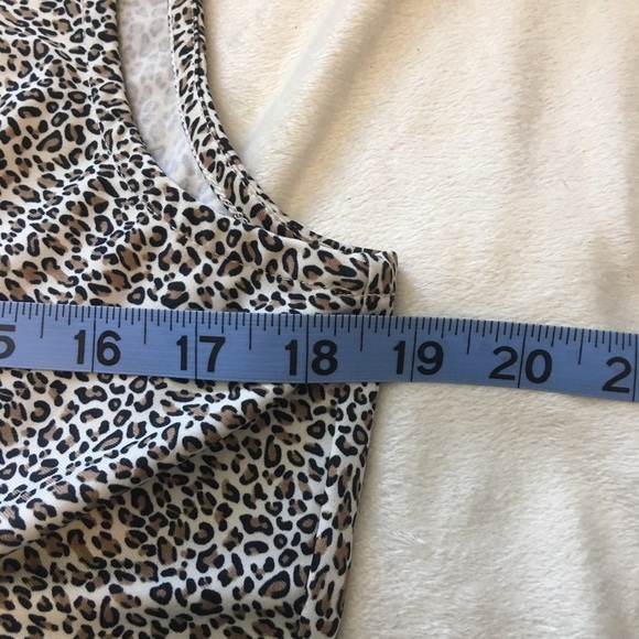 Nina Leonard Animal Print V-Neck Maxi Dress M-L - Picture 9 of 10